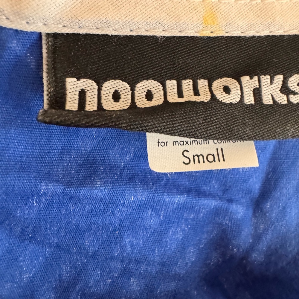 Rare Nooworks Blue and White Geometric Sleeveless Dress - Picture 4 of 8